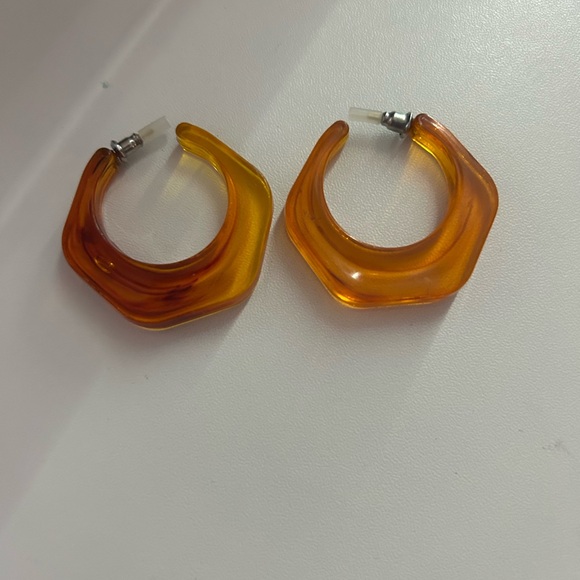 Antique Amber Lucite Hoop Earrings - Picture 2 of 5